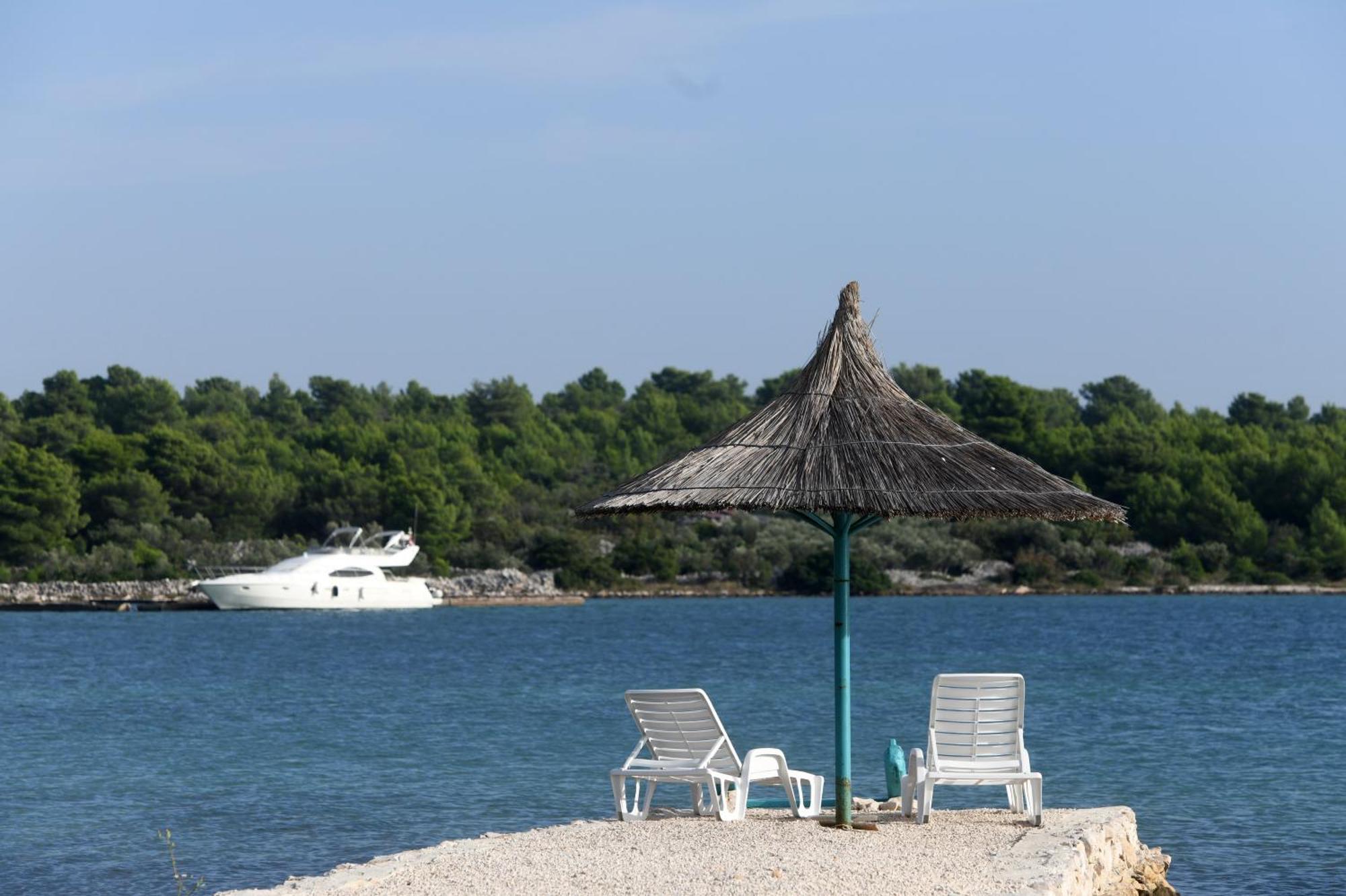 Beach House Marina Grande Betina  Εξωτερικό φωτογραφία